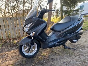 Suzuki Burgman 200 i.e