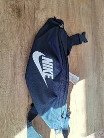 Ledvinka Nike - 1
