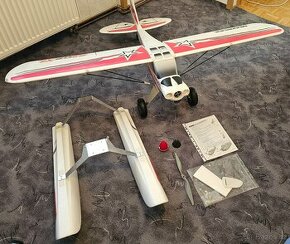 Rc letadlo - Funcub XL + plováky + osvětlení - 1