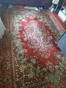 Vlneny perský koberec  červený