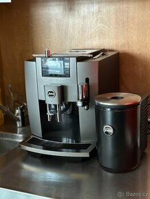 Jura E8