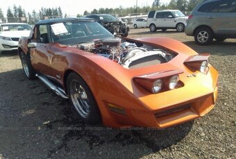 Chevrolet CORVETTE C3 ,- 400 koni - 1