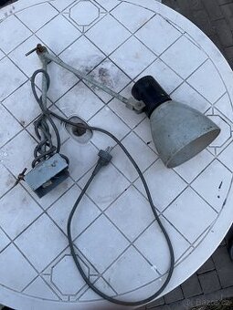Dílenská Lampa - 1