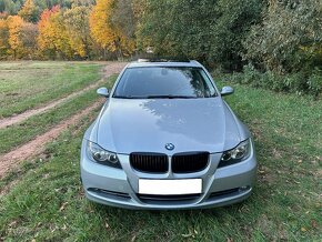 BMW e90 330xi A/T,DKLIMA,TEMP,ŠÍBR,2xSADA ALU,ROZVODY,SERVIS