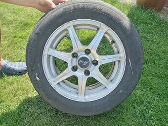 Letní pneu 185/64R15