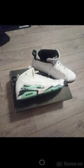 Jordan MVP velikost 44 - 1