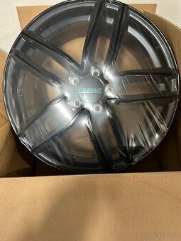 Sada litých kol Dezent TR black 7,5Jx18" ET 40