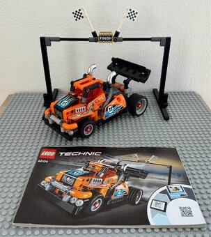 LEGO Technic 42104 - Závodní tahač
