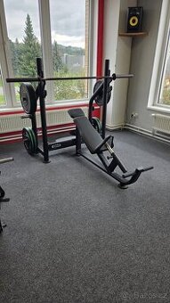 Incline bench press ZIVA