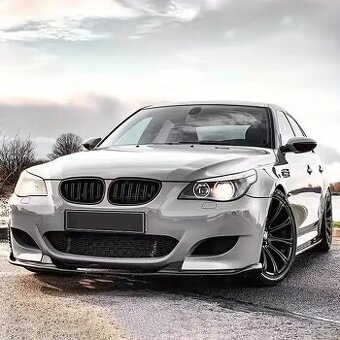 LEDVINKY GRIL MŘÍŽKA pro BMW 5 E60 E61 M5 STYLE