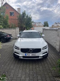 Volvo V90 CC - 1