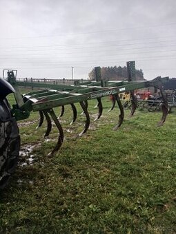 Radličkový podmítač Eberhardt + křídlové radličky navíc