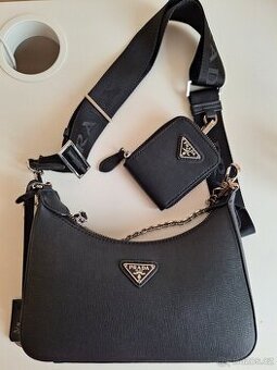 Prada kabelka