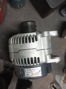 Alternátor Passat, audi