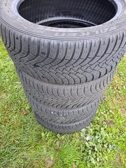Zimni pneu.Falken 225/45 R 17 94V