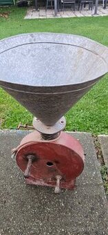 Prodám kladívkový šrotovník k okružní pile