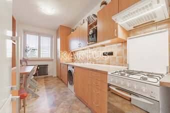 Prodej družstevního bytu 3+1, nám. B. Němcové, Ostrava - Por