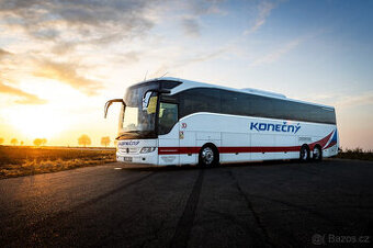 Mercedes Tourismo - 1