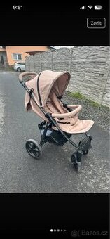 Sportovní kočárek - 1