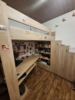 Pokojová sestava z masivu - 1