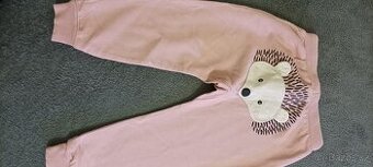 Lindex tepláky s aplikací na zadku - ježek