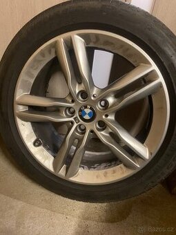 Originální alu kola BMW 17" + letní pneu Pirelli