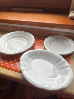 talíře na chalupu