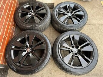 Alu 18" 5x112 škoda " ZENITH BLACK " letní 60%, SUP3 TOP