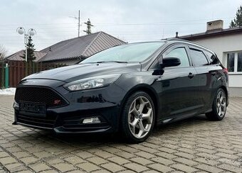 FORD FOCUS ST 250 KOMBI 184 kW