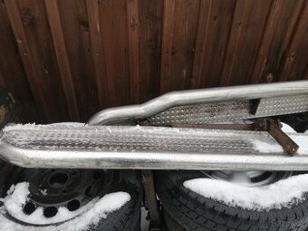 Boční nášlapy Suzuki Grand Vitara