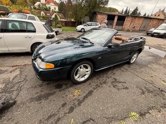 Ford Mustang GT Convertible