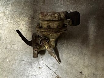 Benzínová pumpa GAZ, Poběda, ŽUK