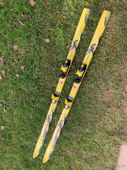 Lyze sjezdové Rossignol