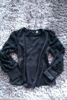 černá halenka s průsvitnými rukávy, vel. S/M