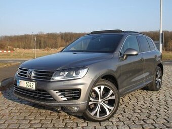 TOUAREG 7P Face,4.2TDI-250kw,R-Line,ACC,4xAC,Vzduch,NEZ.TOP