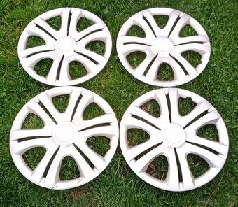 ŠKODA Celoplošné kryty kol SATELLITE 15"