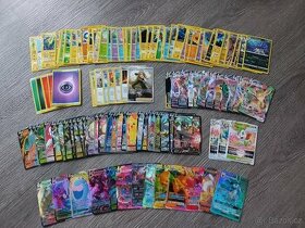 Pokemon karty na hraní