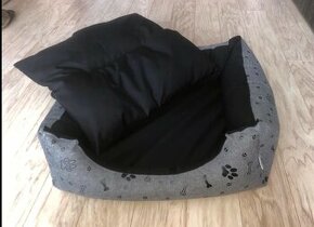 Pacičkový černo-šedý pelíšek - vel. S (60x50x20 cm) - 1