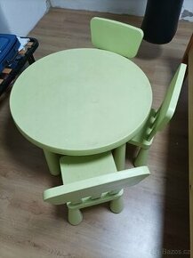 IKEA dětský stolek a židle