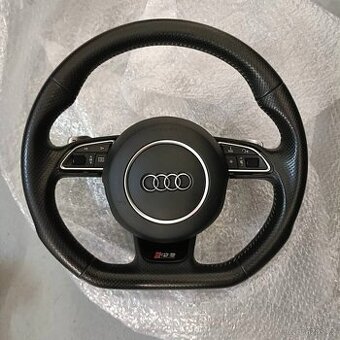 Predam zrezany volant AUDI RS6 c7 original komplet