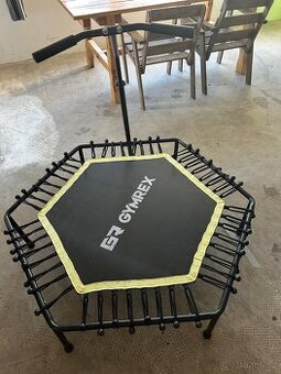 Trampolína na cvičení
