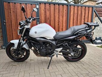 Yamaha FZ6 S2