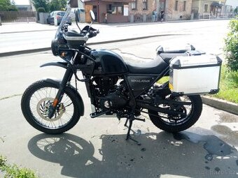 Royal Enfield Himalayan 411 (2022)
