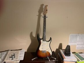 Elektrická kytara AXL - 1