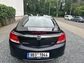 Opel Insignia 2.0 D