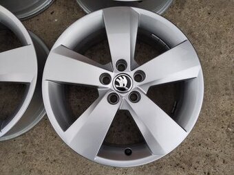 Prodám originální sadu disků Škoda Scala / Kamiq R16