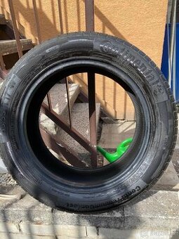 pneumatiku Continental Conti Premium Contakt 215/55 R 17