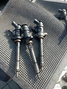 PEUGEOT CITROEN 1,6HDI VSTŘIKY BOSCH 0445110297