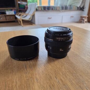 Canon EF 50mm f1.4 USM