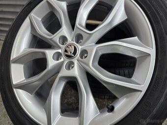 Nová letní sada orig. Škoda Kamiq 215/45 R18